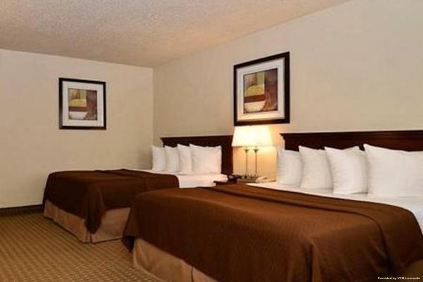 MAGNUSON HOTEL ADOBE INN (Holbrook)